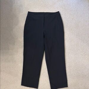 Lululemon Women’s Dress Pants Cropped Technical Trouser Size 6